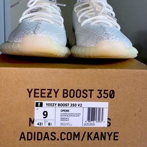 Yeezys 350 v2 cream white